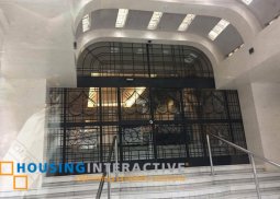 for sale: 4br unit with parking in avignon tower