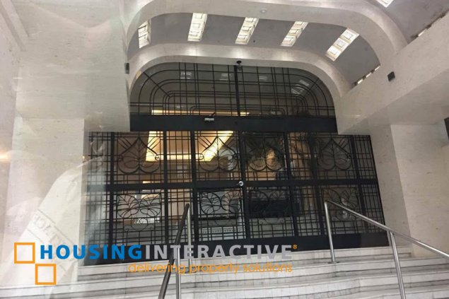 for sale: 4br unit with parking in avignon tower