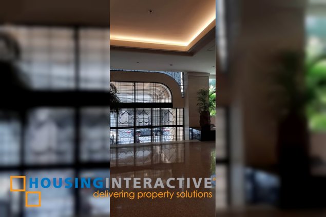 for sale: 4br unit with parking in avignon tower