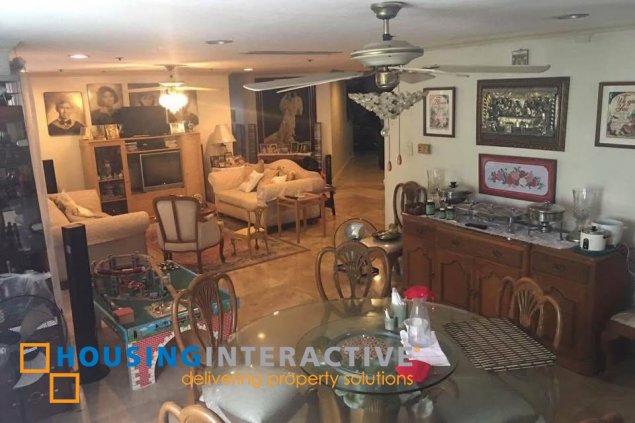 for sale: 4br unit with parking in avignon tower