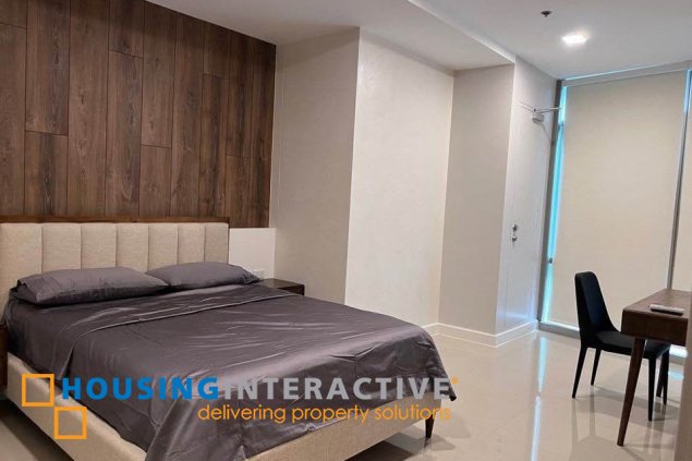 fully furnished 1br unit with parking for lease in east gallery place