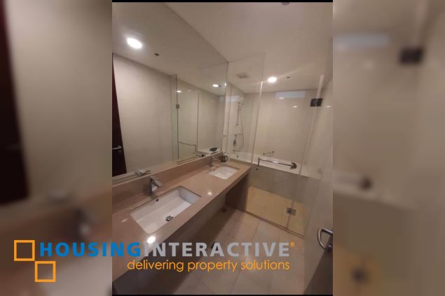 fully furnished 3br unit with parking for lease in grand hyatt residences