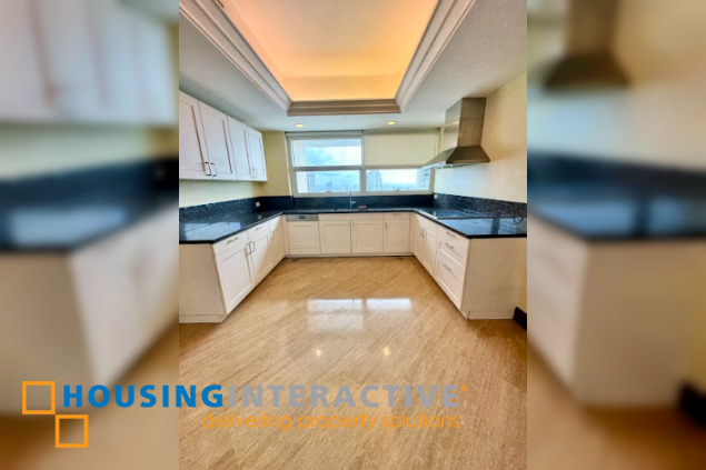 semi furnished 3br with 2 parking slot for rent in makati