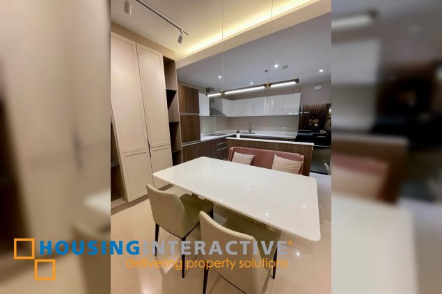 furnished 1br unit with parking for lease in west gallery place