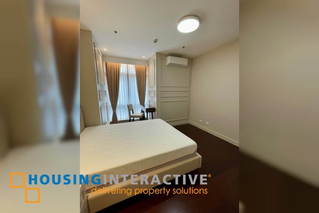 furnished 1br unit with parking for lease in west gallery place