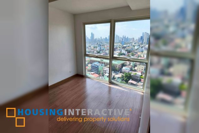 bare 1br unit with balcony and parking for lease in time square west