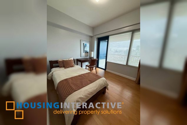 fully furnished 2br unit with parking for rent in one rockwell