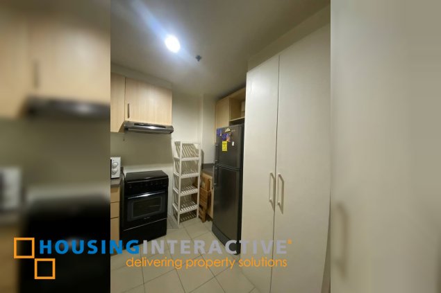 fully furnished 1br unit for rent in one rockwell