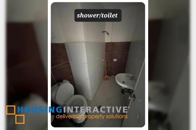 residential building for sale in tondo, manila