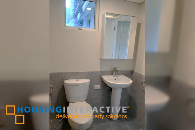 for sale/rent-studio unit in legaspi village