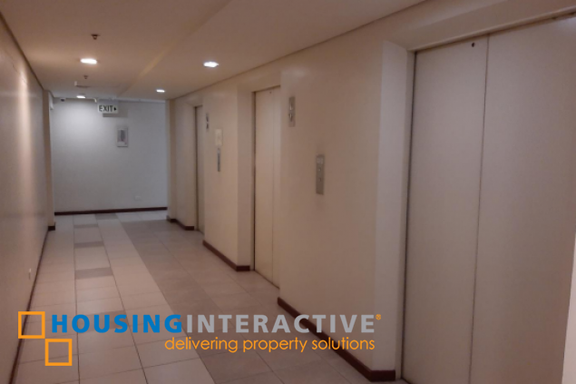for sale/rent-studio unit in legaspi village