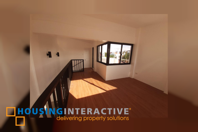 for sale-three single-attached townhouses