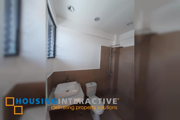 for sale-three single-attached townhouses