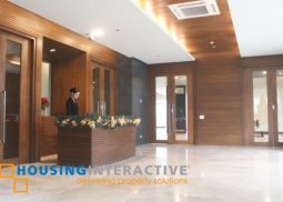 for rent furnished 3br with parking in two serendra