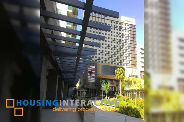 for rent- 2br with parking in park terraces