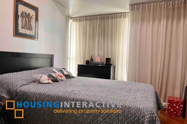 fully furnished 2br unit with parking for sale in the manansala