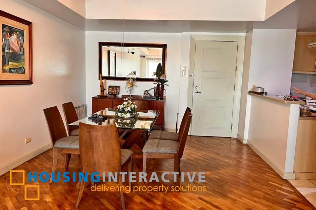 fully furnished 2br unit with parking for sale in the manansala