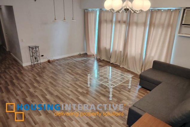 semi-furnished 3br unit with balcony and parking for lease in two serendra