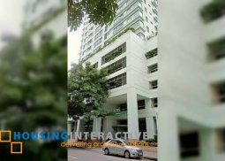2br unit with parking for sale in one legaspi park