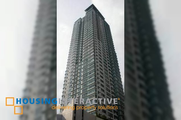 2br unit with parking for sale in one legaspi park