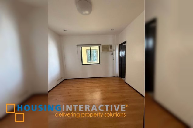 4br house for rent in merville park village