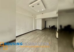 for sale • 3 bedroom unit in one lafayette square, salcedo village