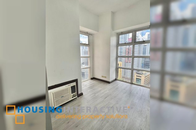 for sale • 3 bedroom unit in one lafayette square, salcedo village