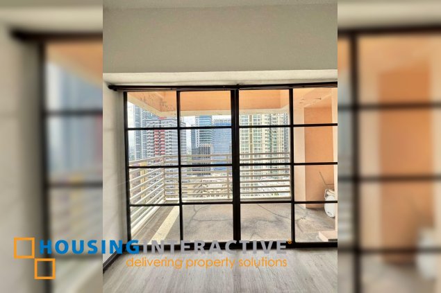 for sale • 3 bedroom unit in one lafayette square, salcedo village