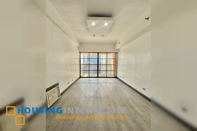 for sale • 3 bedroom unit in one lafayette square, salcedo village