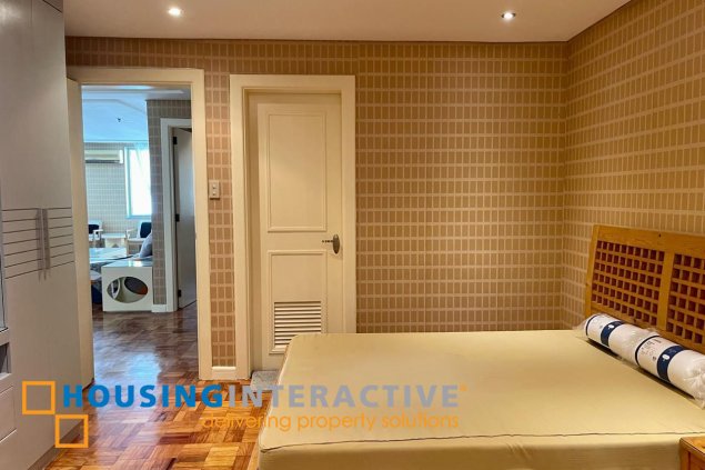 for rent • corner 3 bedroom unit in the peak, salcedo village