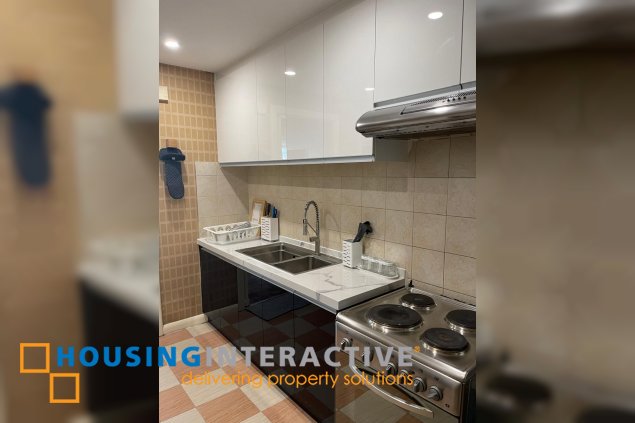 for rent • corner 3 bedroom unit in the peak, salcedo village