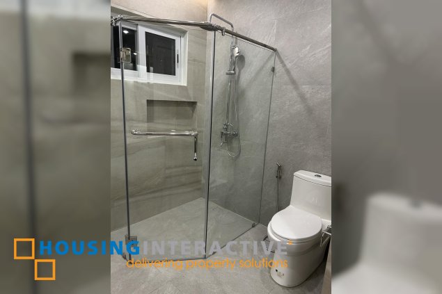 3-storey duplex in san lorenzo village for rent