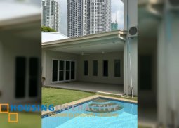 2-storey duplex in san lorenzo village for rent