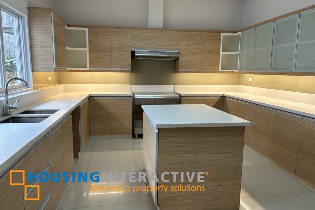 2-storey duplex in san lorenzo village for rent