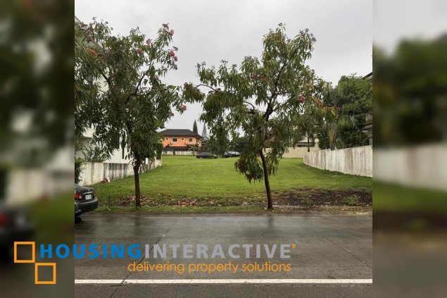 prime vacant lot for sale in portofino south, las pinas