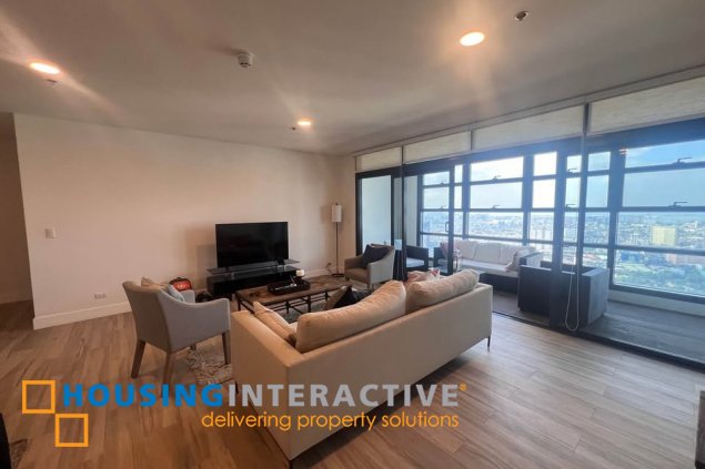 semi-furnished 3br unit with parking for rent in garden towers