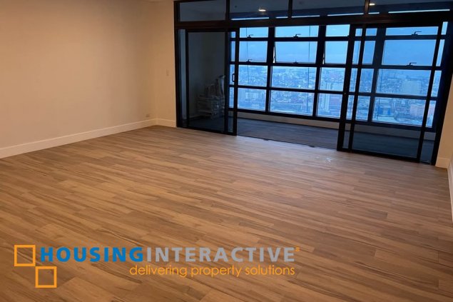 semi-furnished 3br unit with parking for rent in garden towers