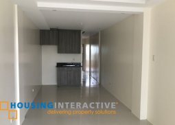 4-storey townhouse 5br for sale/rent in bf homes