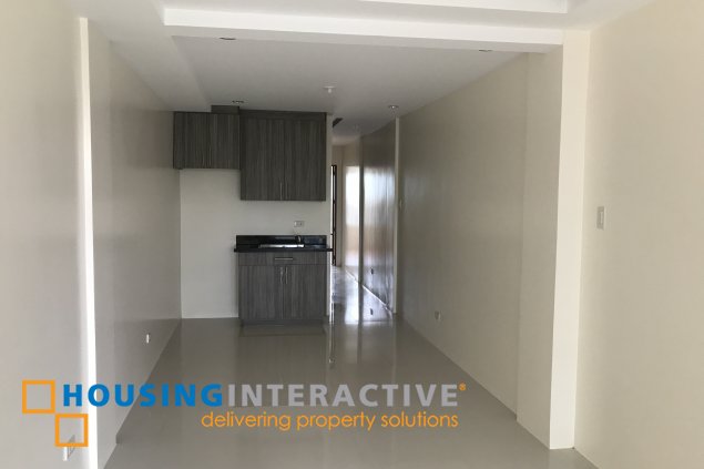 4-storey townhouse 5br for sale/rent in bf homes