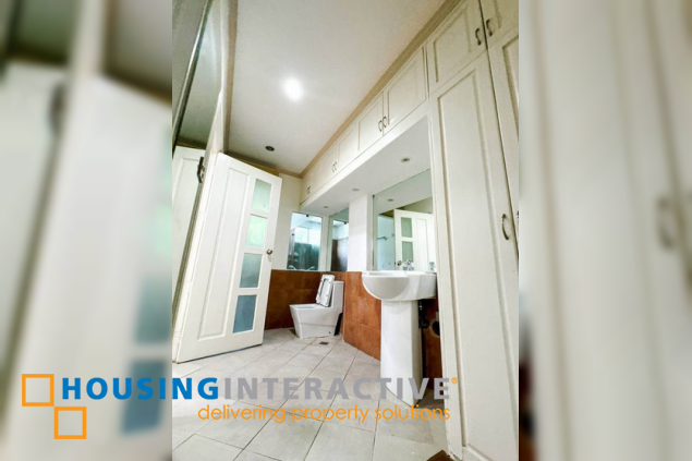 modern 2-storey house for sale/rent in san miguel village