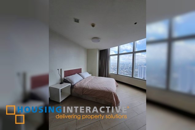 fully furnished 2br unit with parking for rent in one central
