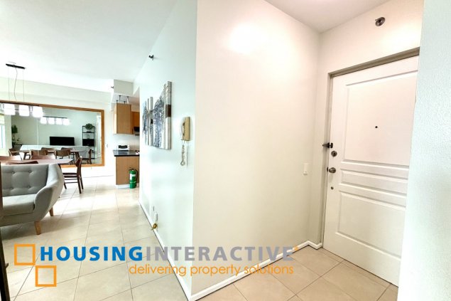 fully furnished 2br unit with parking for lease in two serendra