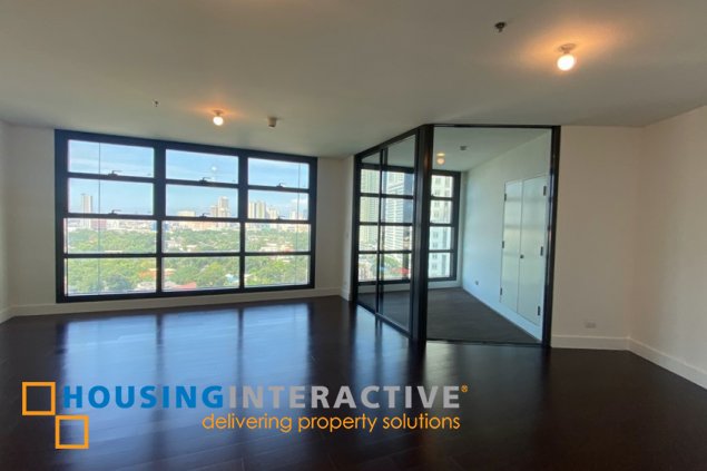 for sale 2br with parking in garden tower 2