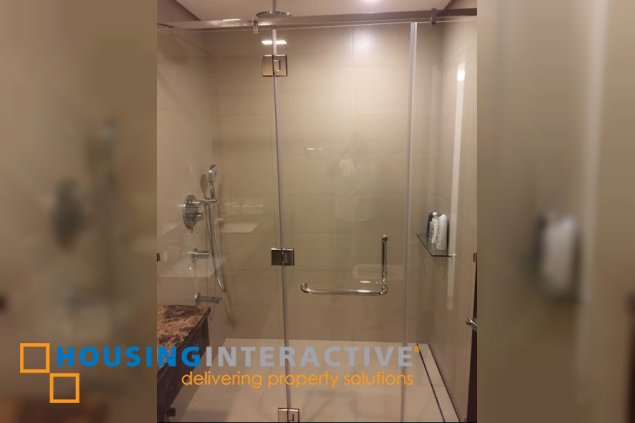 for sale 2br with parking in garden tower 1