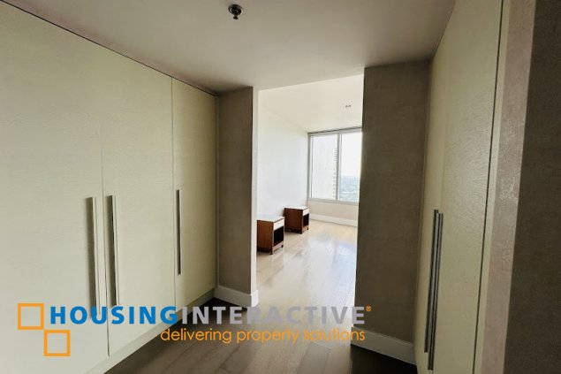 for rent/sale semi furnished 3br with parking in makati