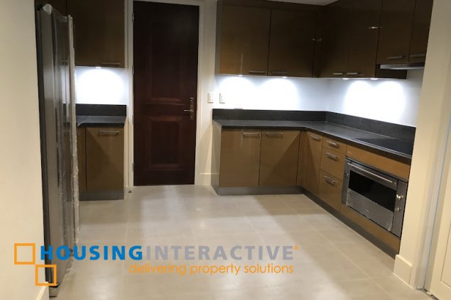 for rent/sale semi furnished 3br with parking in makati