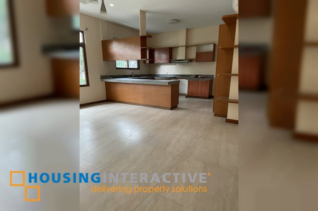 3br house for rent in dasmarinas village