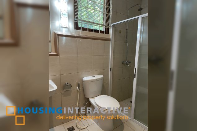 3br house for rent in dasmarinas village
