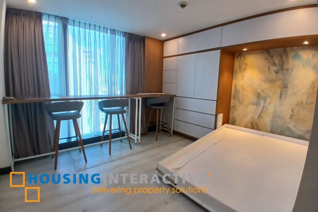 fully furnished 2br unit with parking for rent in one uptown residences