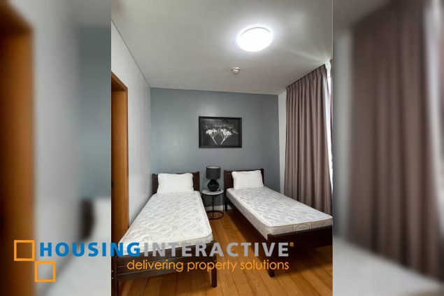 fully furnished 2br unit with parking for rent in park terraces